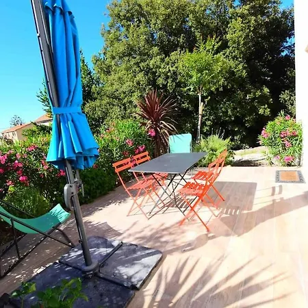 Calme, Avec Terrasse Fleurie Apartament Calenzana